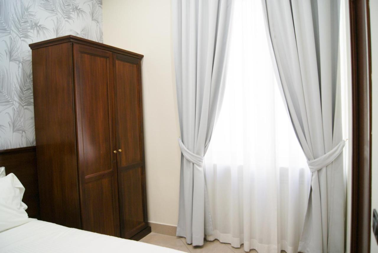רומא Monti 66 Hotel מראה חיצוני תמונה
